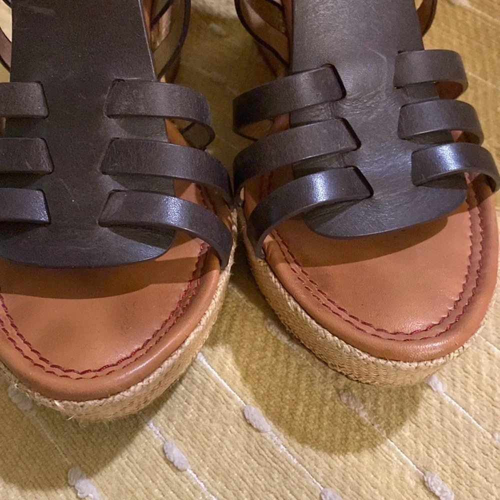 HS Trask Leather Strappy Burlap Wedges Sandals Shoes Women's size 10 4’ wedge